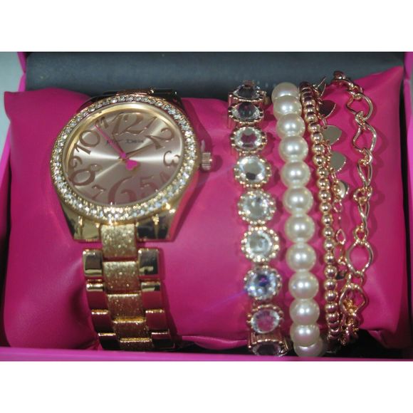 BETSEY JOHNSON CRYSTAL BEZEL ROSE-GOLD WATCH W/BRACELETS BOXED SET NEW!! $120+ - Picture 9 of 9